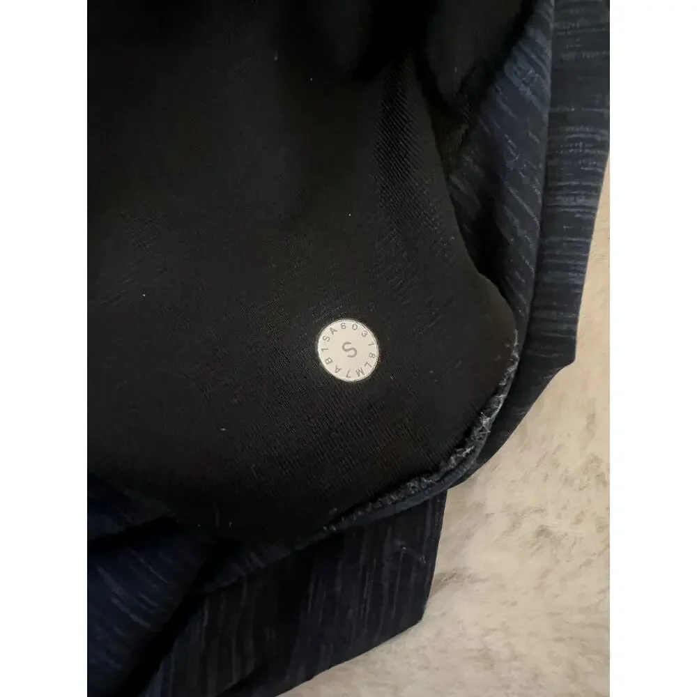 Lululemon Pace Breaker Linerless Shorts size small